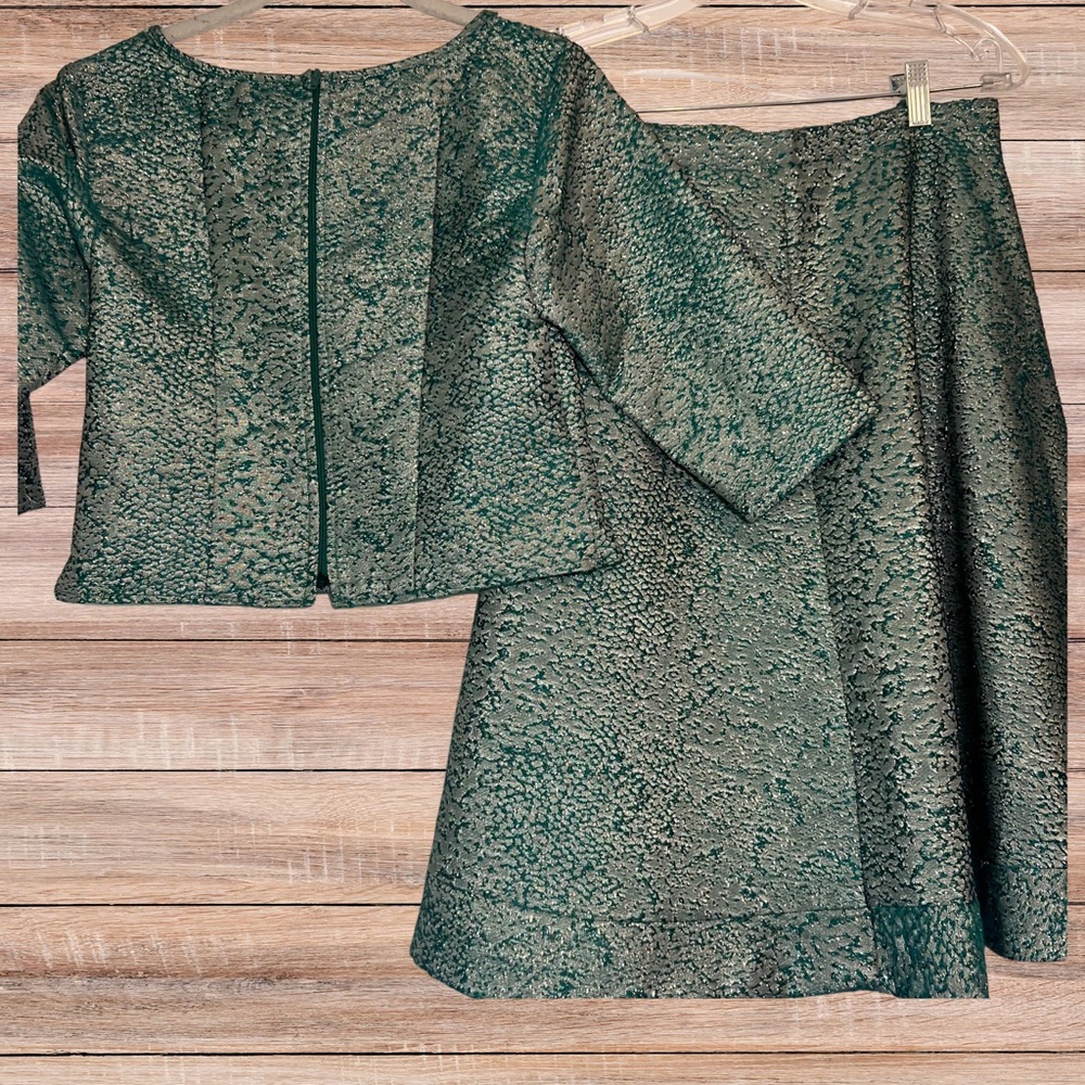 Bigoschi shirt and skirt matching set silver and turquoise pattern